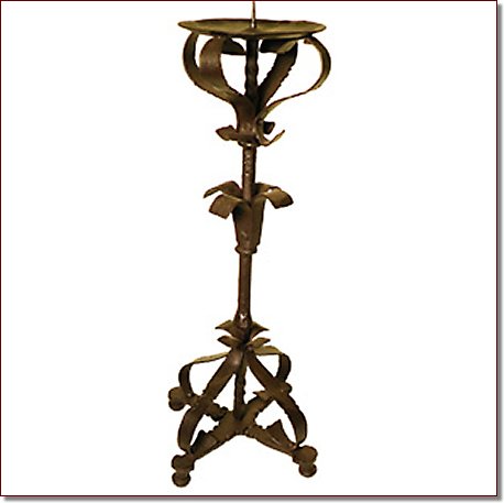 WroughtIronCandleHolder450